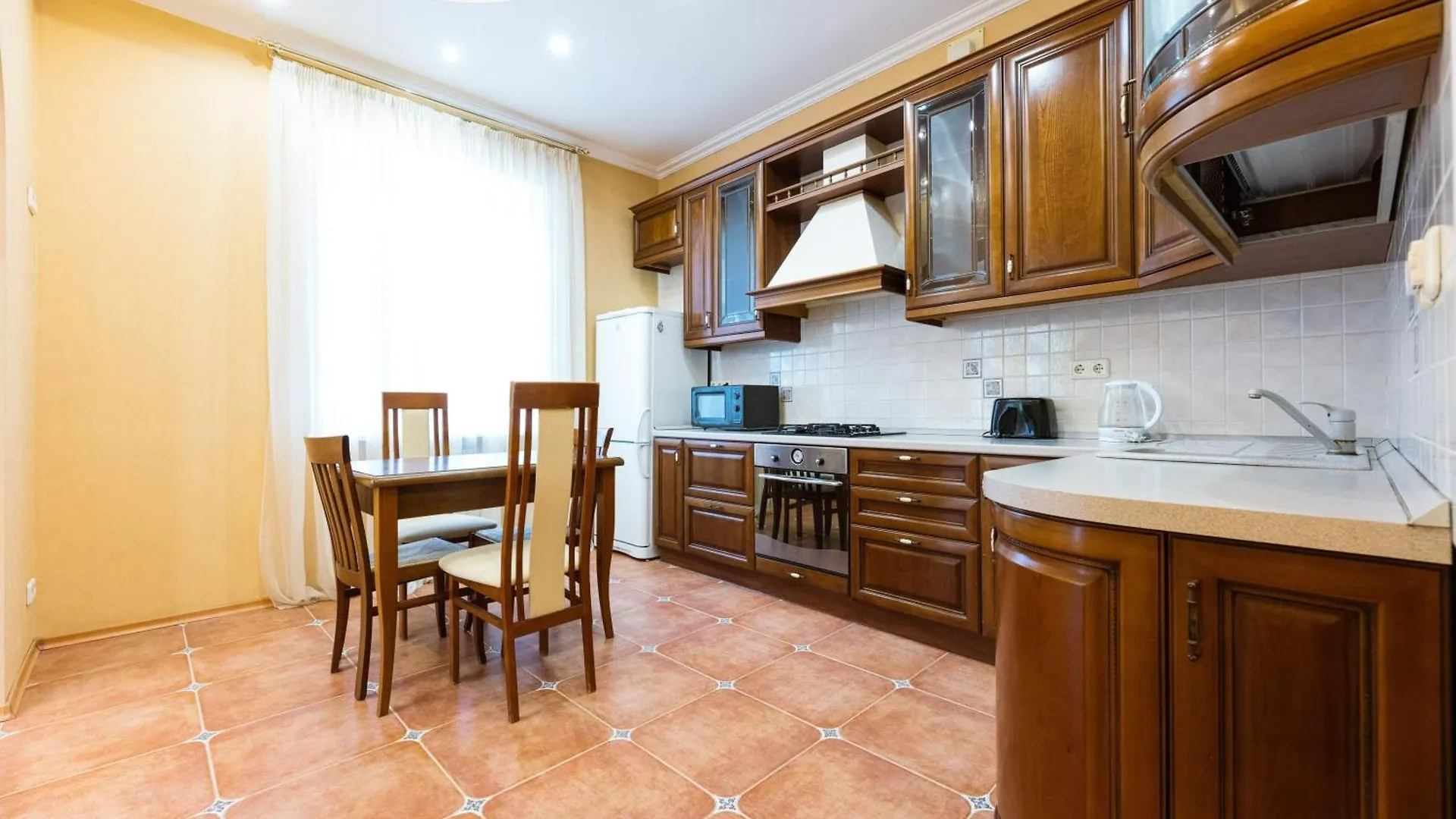 ホテル Kyiv Sheikh'S Apartments